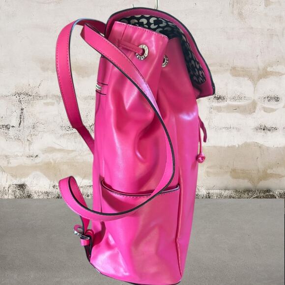 Vera Bradley Hot Pink Drawstring Backpack and Wallet Set - Picture 6 of 12